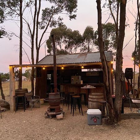 Tallarook Yeoy'S Cabin מראה חיצוני תמונה